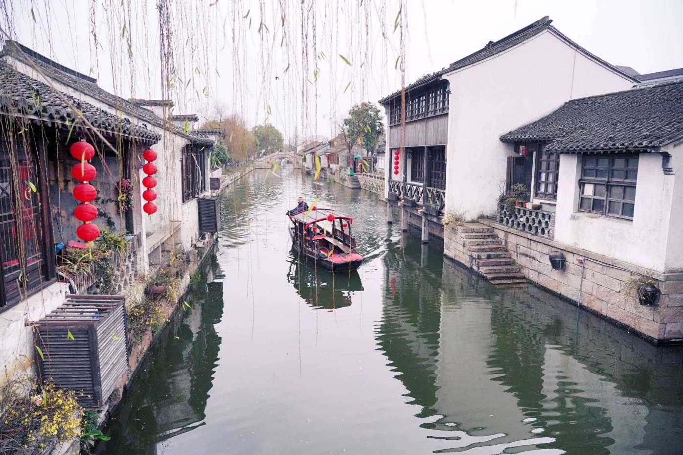 逃出绿色公寓